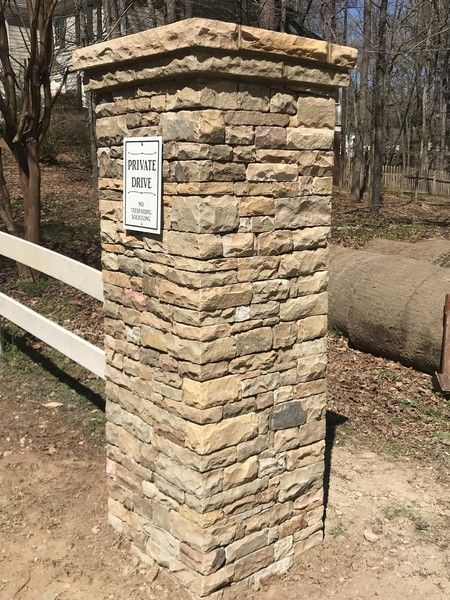 Medium Drystacked TN Fieldstone Column in Lawrenceville, GA (1)